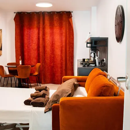 아파트 Marisabella 6 - 8