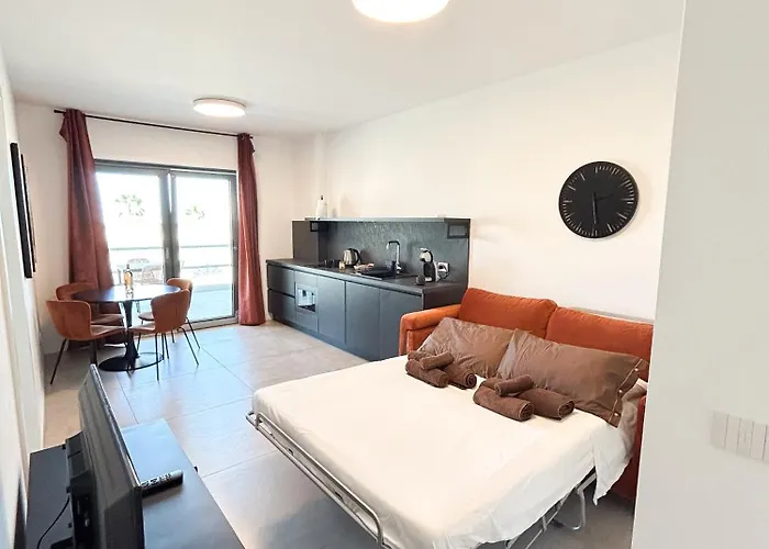 Marisabella 6 - 8 バーリ