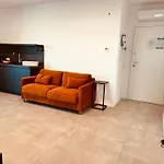 Marisabella 6 - 8 Apartment Bari